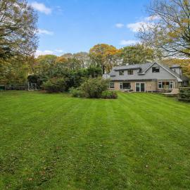 5 Bedroom Family House Nr Sandbanks 10-12 guests, hotell i Corfe Mullen
