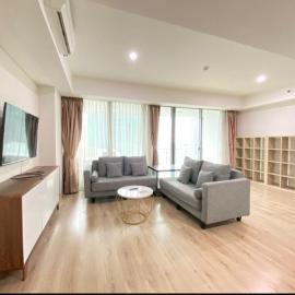 STYLISH SPACIOUS 2 BEDROOM FLAT SCBD THAMRIN RESIDENCE APARTMENT 5 MINUTES AWAY FROM GRAND INDONESIA MALL NEW FURNITURE BEST FACILITIES 67 SQM Free PARKING