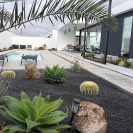 Stylish and comfortable Villa Anna in Villaverde