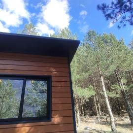 Vruçaj' s Cabin, hotel Koplik városában