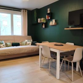 Domaine du vieux tilleul- Appartements - Gorges Tarn et Jonte, hotel a Meyrueis