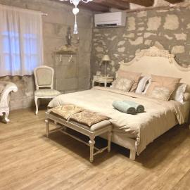 Jolie chambre romantique dans maison indépendante