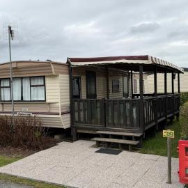 Mobil-home N 38、Fourmiesのホテル