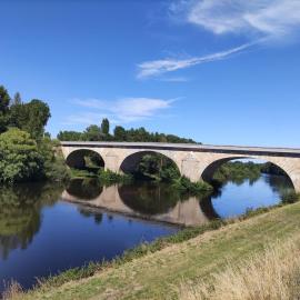 Charmant logement en bord de Creuse