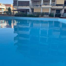 Casa PaCa in Termoli con piscina, khách sạn ở Termoli