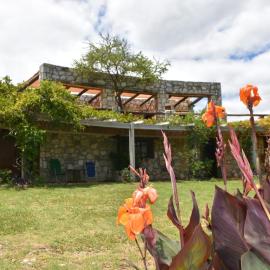 Los Menhires - Casa serrana de alquiler temporario