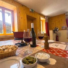 Gîte de chandonne, hotel a Liddes