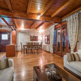 Melissa Stone House, hotelli kohteessa Alykes
