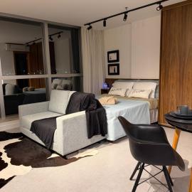 710 A Hotel Home Jade