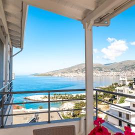 Ionian Breeze Apartments, готель у Саранді