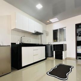 Moderno apartaestudio amoblado con parqueadero, hotel in Barrancabermeja