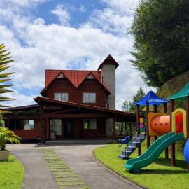 Bela Vista Chalet - inside China Park Eco Resort