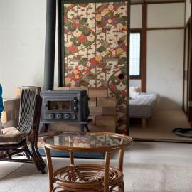 A trip like living in the great nature of Hokkaido - Full starry sky - 2000 square meters of private space - Relax in silence - Dogs OK, hotel en Kuriyama