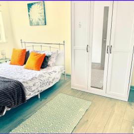 Park & Stay Maisonette, Hotel in Earley