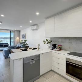 Bay View 2-Bedroom Apartment