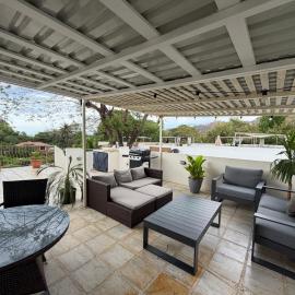 Charming condo with a rooftop, across beach