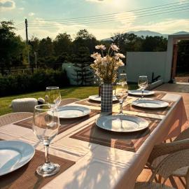 The Cottage villa Chiangmai Doi inthanon, hotel in Ban Wang Sakhaeng
