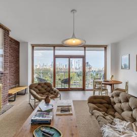Spectacular Luxury Penthouse with NYC skyline view- 10 minutes to NYC