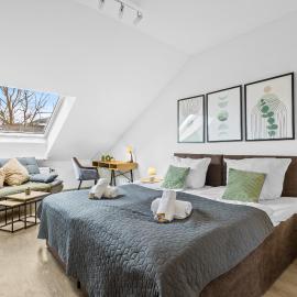 Goltan Apartment - 9 Personen, 3 Bäder, Parkplatz, WIFI