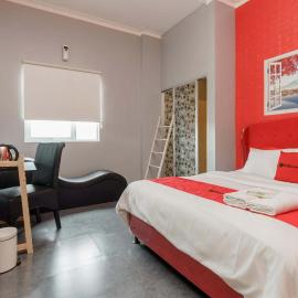 RedDoorz @ Sindangbarang Bogor, hotel di Bogor