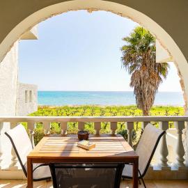 Beachfront Nest Memi Koroni-Seaheaven House A3