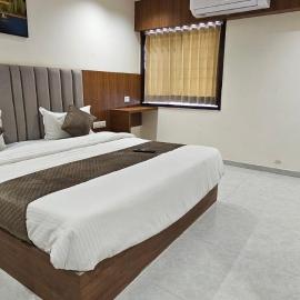 Hotel Glory, hotel en Bavla