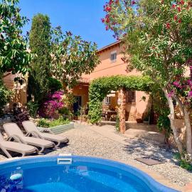 Loma Alta La Murada - grotwoning met prachtige tuin en privé zwembad, Hotel in La Murada