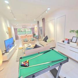 18Pax PJ SS2 Bungalow House, SEK14, 1min to Hospital Picaso, 5 mins to Sheraton PJ, 5km to MidValley, hotel in Petaling Jaya