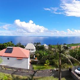 Chambre vue sur mer entre Grande Anse et Manapany, hotel u gradu 'Petite Île'