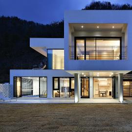 Be,Bridge Pool Villa Resort, hotell sihtkohas Yeongwol