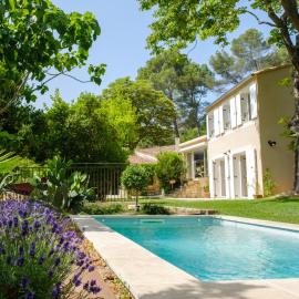 Villa Hélène, hotel in Aix-en-Provence