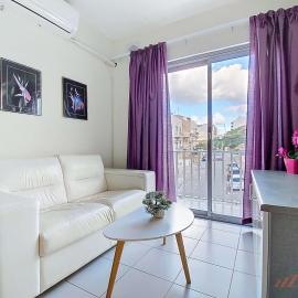 Sunny Holiday Apartment in Mellieha