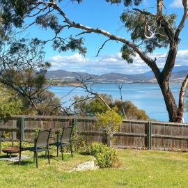 Viesnīca Ocean View Holiday Home - Easy Access to Hobart pilsētā Sorell