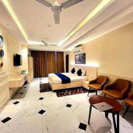 Hotel Ananta Vilas, Hotel in Khurja