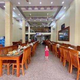Khách sạn Chung Châu