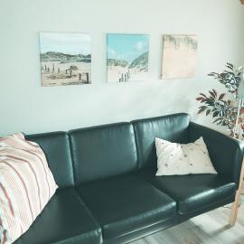 Ugenert sommerhus ved skoven med spabad og sauna, ξενοδοχείο σε Rømø