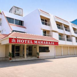 Hotel Maharaja, hotell i Rewa