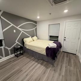 Cozy Modern Studio