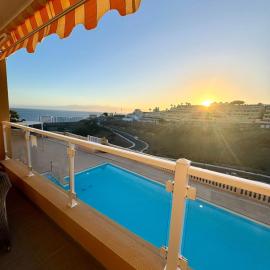 Apartment with view, wifi and pool in Arguineguin
