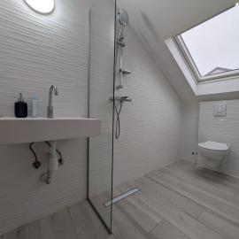Spacious Condo w Terrace & Piano、セスヴェテのホテル