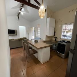 Casa Espaçosa a 150m da Praia das Toninhas