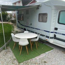 Autocaravana Dethleffs Globetrotter, hotel in Viana do Castelo