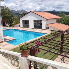 Villa de los Ángeles, hotel u gradu 'Yotala'