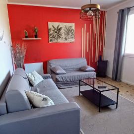 LE PETIT SARMENTIN, hotel i Saint-Romain-sur-Cher