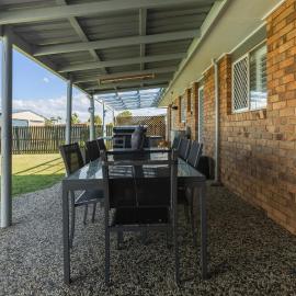 Bright 3-Bed Retreat Near Beaches