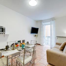 Casa Dolce Casa Central Stresa Apt 50m from lake - Happy Rentals