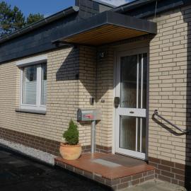 Ferienwohnung am Meerbach - Terrasse & Natur in Nienburg, hotell i Nienburg