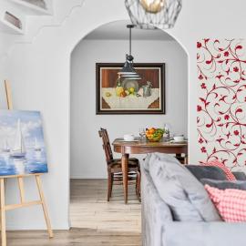 Old Town Penthouse 2 Bedroom Suite on Two Floors