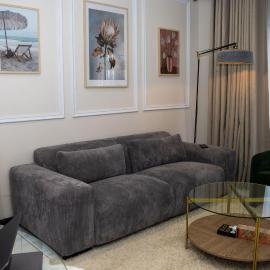 Luxury Sunset Gem with Power Backup, hotel in Sandton