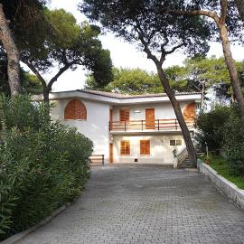 Villa Ofelia - Casa Vacanze in Puglia, hotel a Chiatona